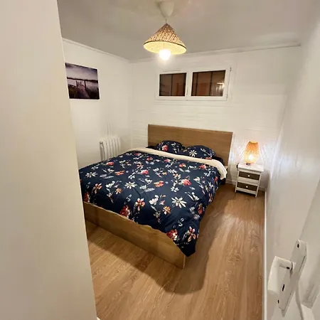 Appartement Dans Petite Residence Tres Calme Drancy Exterior photo